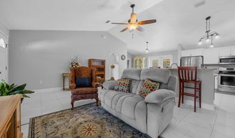 3109 E Bryant Ave, Bell, FL 32619