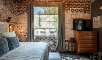 585 White Cir 32, Athens, GA 30605