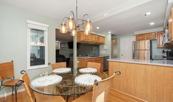 1167 Greens Farm Rd, Cincinnati, OH 45102