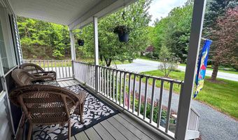 224 Garbrooke Dr, Bennington, VT 05201