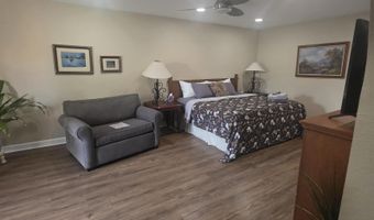 1902 Mountain Shadow Dr, Carlsbad, NM 88220