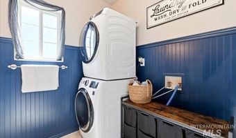806 W Logan St, Caldwell, ID 83605