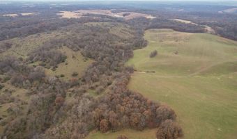 576 Th Ave, Albia, IA 52531