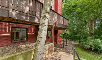 4465 Crescent Rd, Fitchburg, WI 53711