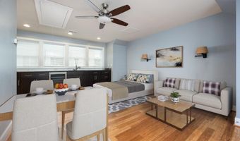 2216 MAIN LINE Blvd, Alexandria, VA 22301