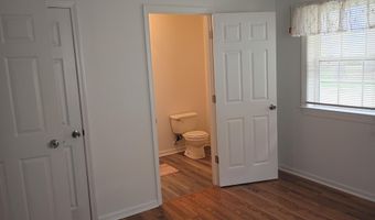 351 S 7th St S, Aurora, NC 27806