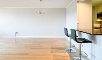 9 Hawthorne Place 11J, Boston, MA 02114