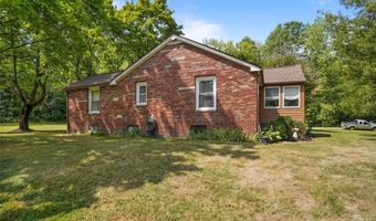 3539 Potts Dr, Akron, OH 44203