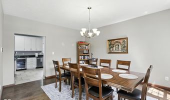 5756 Cherokee Ct, Bargersville, IN 46106