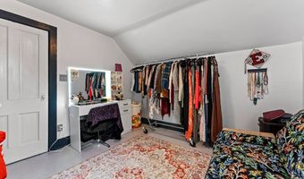 1215 Navarino St, Algoma, WI 54201