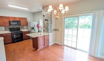 1010 Prestwyck Ct, Alpharetta, GA 30004