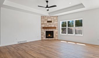 625 KIRKLAND Ave, Algoma, WI 54201