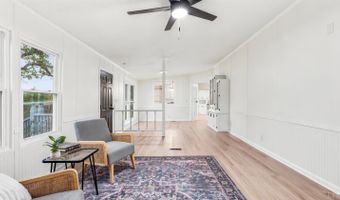 444 Church St, Appomattox, VA 24522