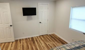 8997 Short Ridge Rd, Aurora, IN 47001