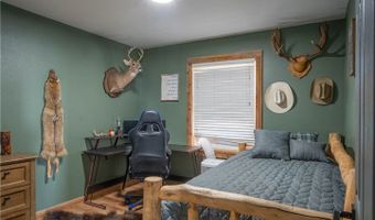33 Crazy Bear Trl, Absarokee, MT 59001