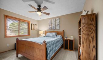 12500 Dorchester Trl, Apple Valley, MN 55124