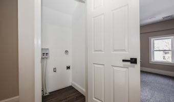 16 Church St, Belmont, NH 03220