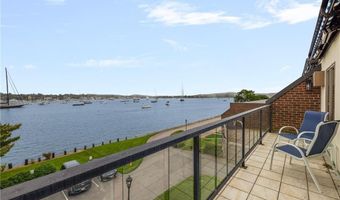 306 America, Newport, RI 02840
