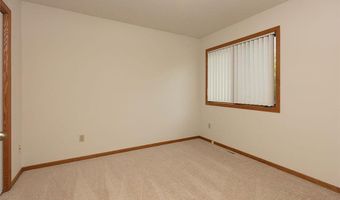 14387 Embassy Way, Apple Valley, MN 55124