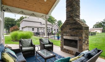 49820 Greystone Dr, Amherst, OH 44001