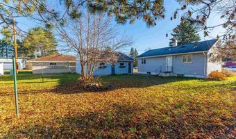 31 Garden Cir, Babbitt, MN 55706