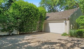 540 Rock Creek Dr, Ann Arbor, MI 48104