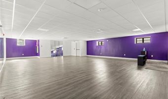 1016 Park Ave, Cranston, RI 02910