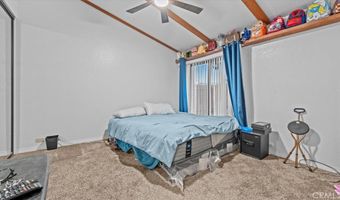 16043 Saint Timothy Rd, Apple Valley, CA 92307
