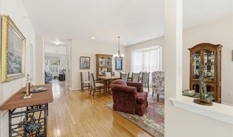 39 NEWPORT St, Barnegat, NJ 08005