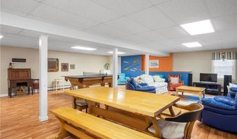 2985 Mendon Rd, Cumberland, RI 02864