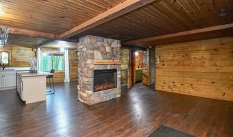 3855 NORWAY WOODS Ln, Abrams, WI 54101