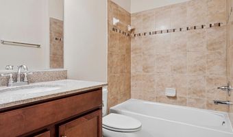 24667 BYRNE MEADOW Sq, Aldie, VA 20105