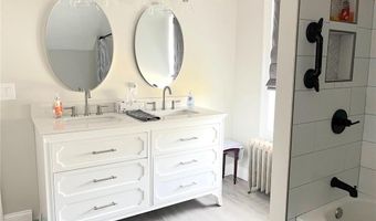 72 Sayles Ave, Warwick, RI 02889