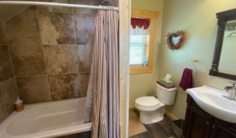 95 AUBURN FOREST Rd, Auburn, WY 83111