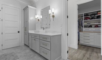 407 Goose Pointe Blvd, Biloxi, MS 39531