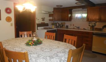 833 S 7th St, Albion, NE 68620