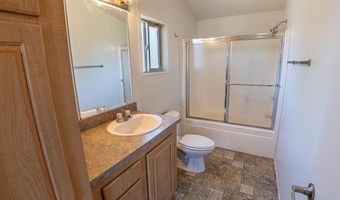 5521 Mary Gold Ln, Anderson, CA 96007