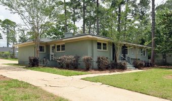 1009 Summit Dr, Albany, GA 31707