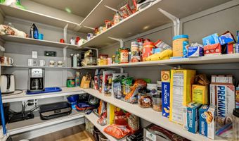 313 Rendezvous St, Buffalo, WY 82834