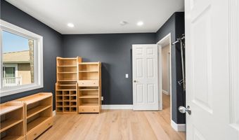 7686 E Big Canyon Dr, Anaheim, CA 92808
