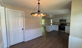 1203 S Van Buren St, Auburn, IN 46706