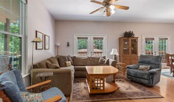 95 Cherokee Ave, Andrews, NC 28901