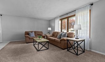 3300 N RANKIN St, Appleton, WI 54911