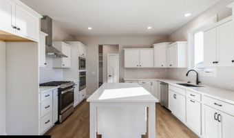 504 NE 59th St, Ankeny, IA 50021