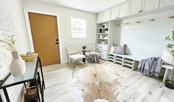 9721 BELLEVUE Dr, Bethesda, MD 20814