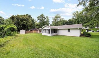 111 CARTER St, Auburn, AL 36830