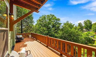 14 Sunset Dr, Asheville, NC 28804