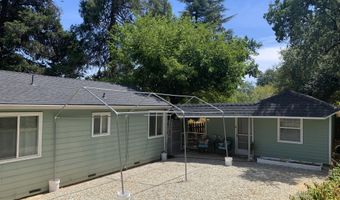 19325 Hill St, Anderson, CA 96007