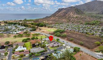 1016 Laukupu Way, Honolulu, HI 96825