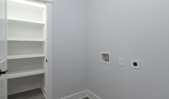 551 Park St, Batesburg, SC 29070